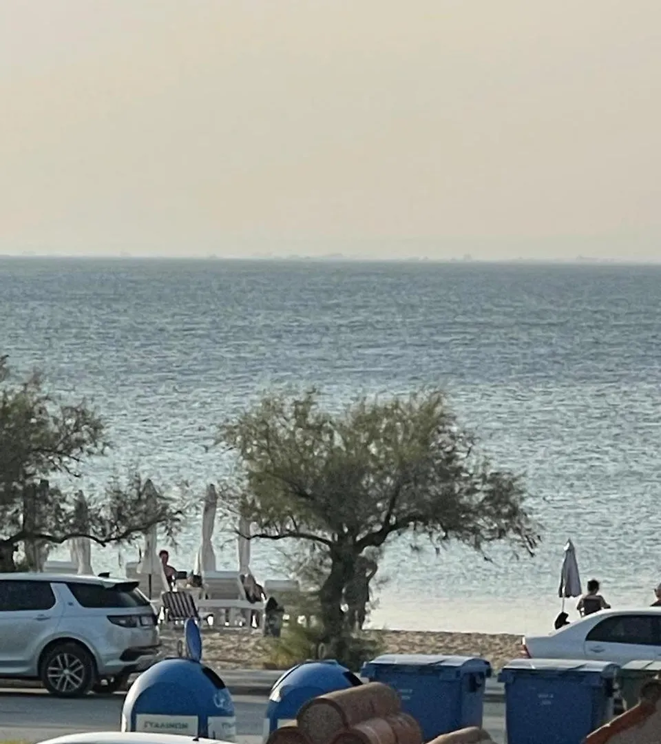 Contacten van Aelia Seaside Maisonette